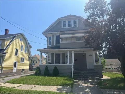 85 Manhattan Ave, Bridgeport, CT 06606