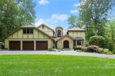 111 Bug Hill Rd, Monroe, CT 06468