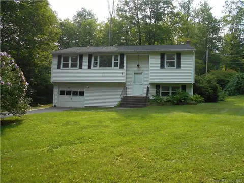 151 Moore Ave, Winchester, CT 06098