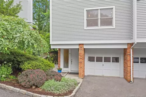 351 Pemberwick Rd #608, Greenwich, CT 06831