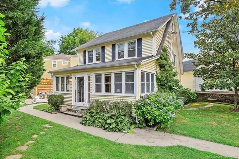 68 Orchard St, Cos Cob, CT 06807