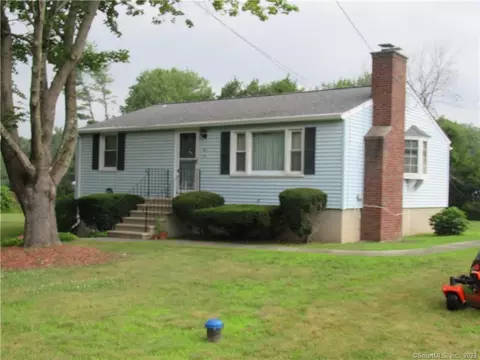 5 Richard Ln, Prospect, CT 06712