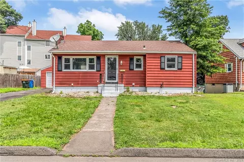 10 Galoppi Rd, Meriden, CT 06450