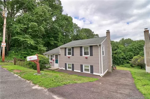 56 Gorman Cir, Waterbury, CT 06706