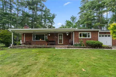 307 Green Hollow Rd, Killingly, CT 06239