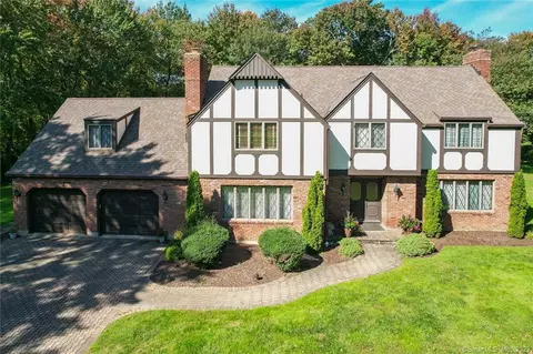 15 Otis Dr, Watertown, CT 06795
