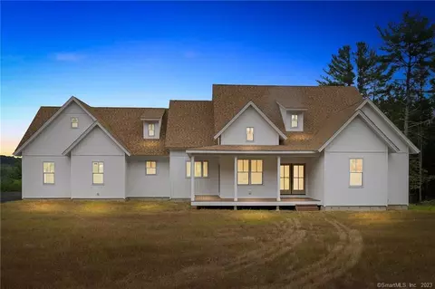 6 Carriage Ln, Barkhamsted, CT 06063