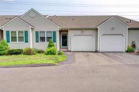 612 Overlook Path #612, Southington, CT 06489