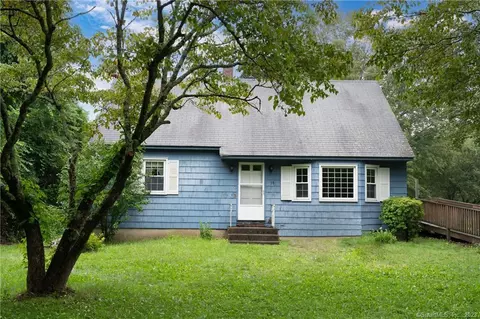 59 School St, Norwich, CT 06380 photo 1
