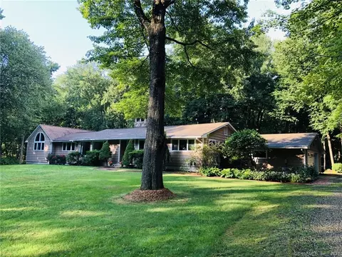 22 White Birch Rd, Redding, CT 06896