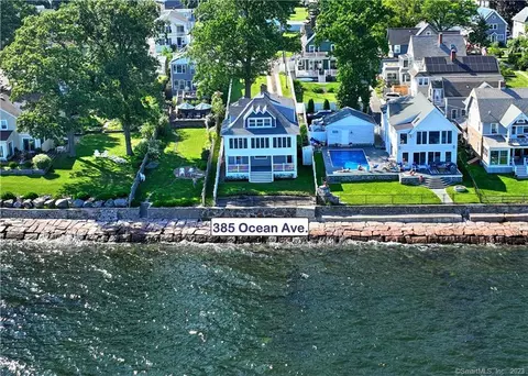 385 Ocean Ave, West Haven, CT 06516