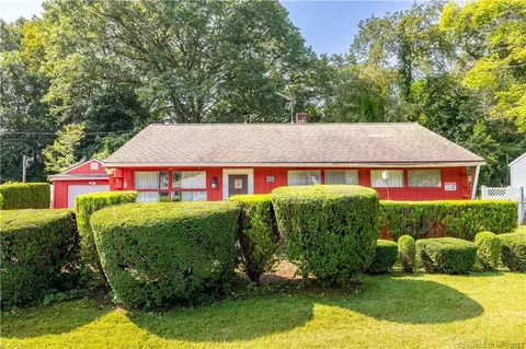 355 Pondview Dr, Southington, CT 06489