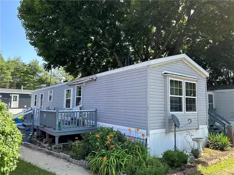54 Fair Acres Cir, Mystic, CT 06355