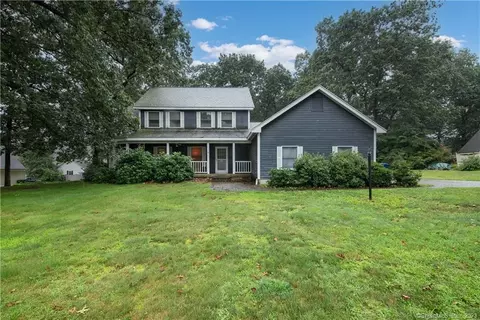 15 Lang Rd, Windsor, CT 06095