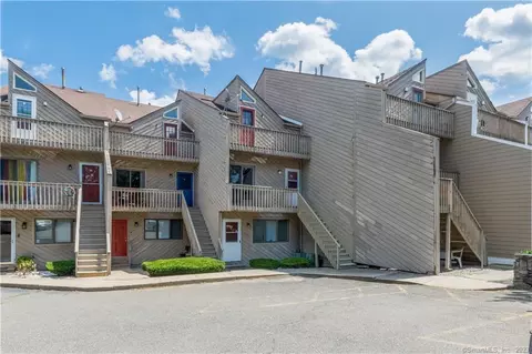 3370 Madison Ave #4B, Bridgeport, CT 06606