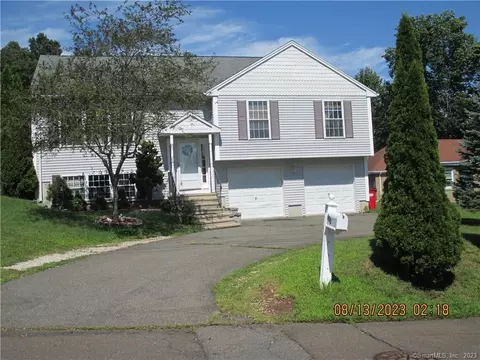 303 Reservoir Ave, Meriden, CT 06451