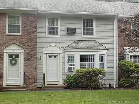 18 Silvermine Mnr #8, Brookfield, CT 06804