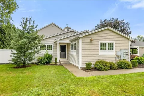 1163 Old Colony Rd #1, Wallingford, CT 06492