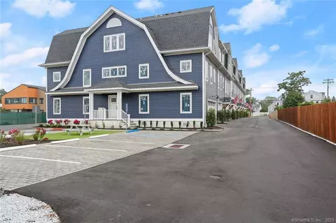 331 Reef Rd #5, Fairfield, CT 06824