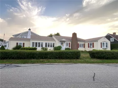 21 E Shore Dr, East Lyme, CT 06357