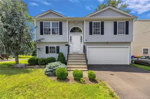 35 Maple Ave, Wallingford, CT 06492