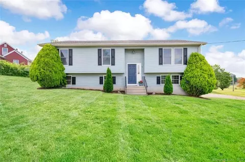 1 Shelby Dr, Wallingford, CT 06492