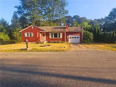 34 Fairview Ave, Griswold, CT 06351