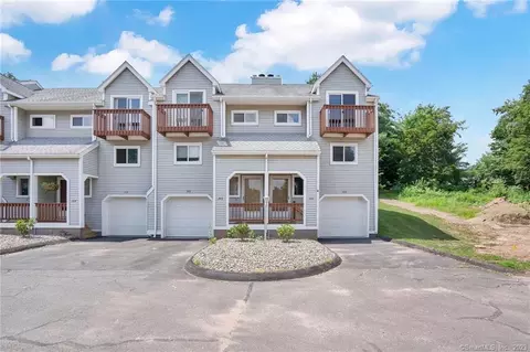 70 Old Town Rd #306, Vernon, CT 06066