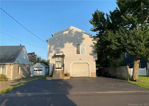 55 South St, East Haven, CT 06512