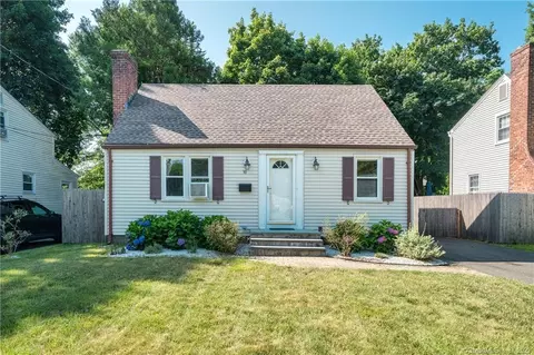 30 Wheeler Rd, Wethersfield, CT 06109