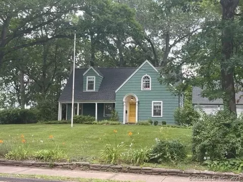 117 Princeton St, Manchester, CT 06042