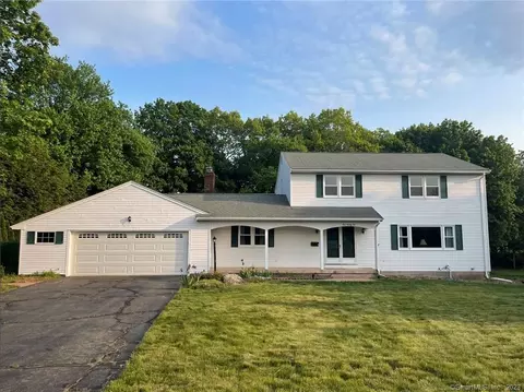 122 Sunnybrook Dr, Manchester, CT 06040