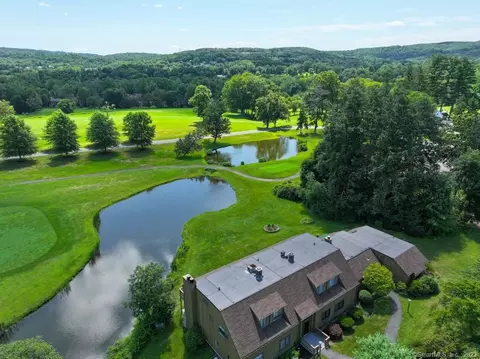 419 Heritage Vlg #D, Southbury, CT 06488