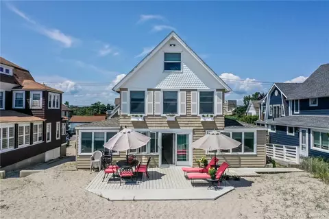 1165 Fairfield Beach Rd, Fairfield, CT 06824