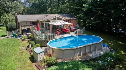 19 Mountain Rd, Colchester, CT 06415