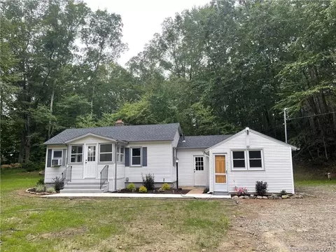 98 Brickyard Rd, Preston, CT 06365