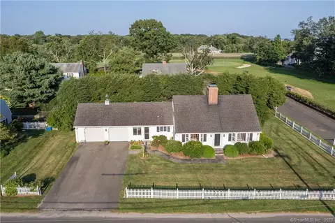 63 W Wharf Rd, Madison, CT 06443