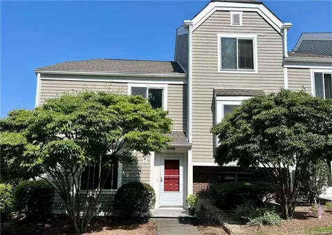 71 Aiken St #B1, Norwalk, CT 06851