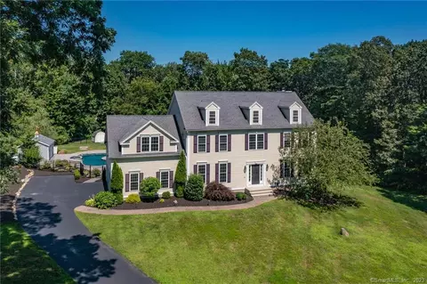 23 Larkspur Dr, Higganum, CT 06441