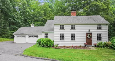 25 Merwin Brook Rd, Brookfield, CT 06804