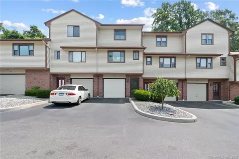 1516 E Main St #12, Meriden, CT 06450