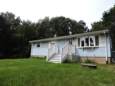 47 Diane Dr, Vernon, CT 06066