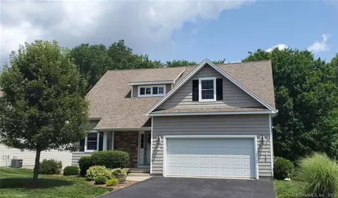 18 Alpine Dr #18, Colchester, CT 06415