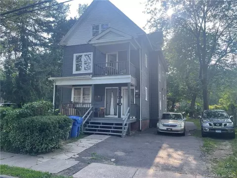 19 Waverly St, Hartford, CT 06112