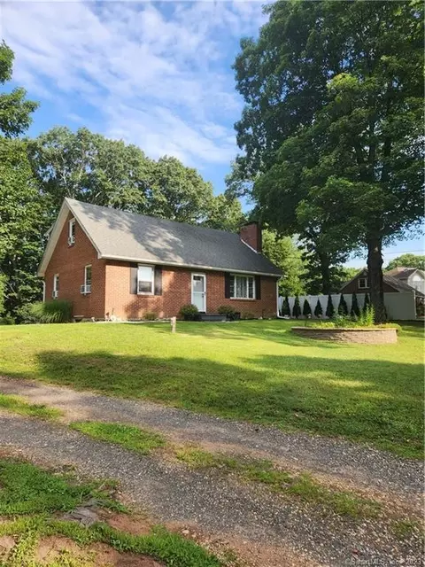 38 S End Rd, Southington, CT 06489