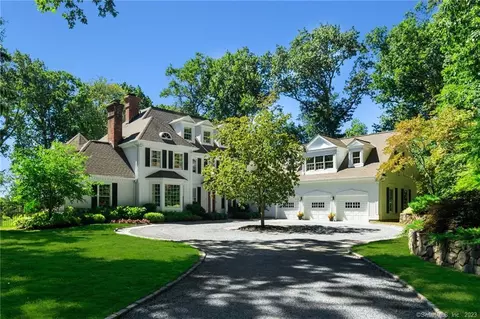 202 Dans Hwy, New Canaan, CT 06840