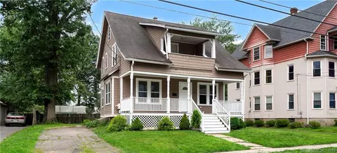 17 Thomas St, West Hartford, CT 06119