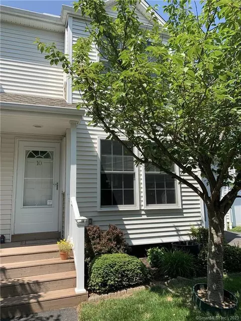 10 Country Rd #15, Unionville, CT 06085