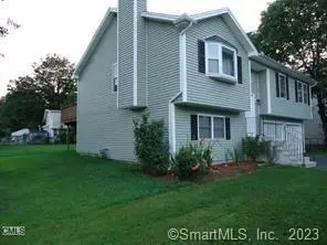 70 Stevens Ave, West Haven, CT 06516
