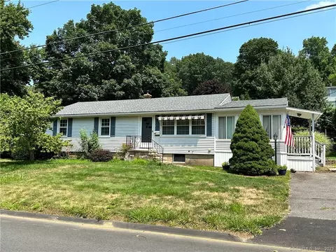 59 Ann Ave, Watertown, CT 06779